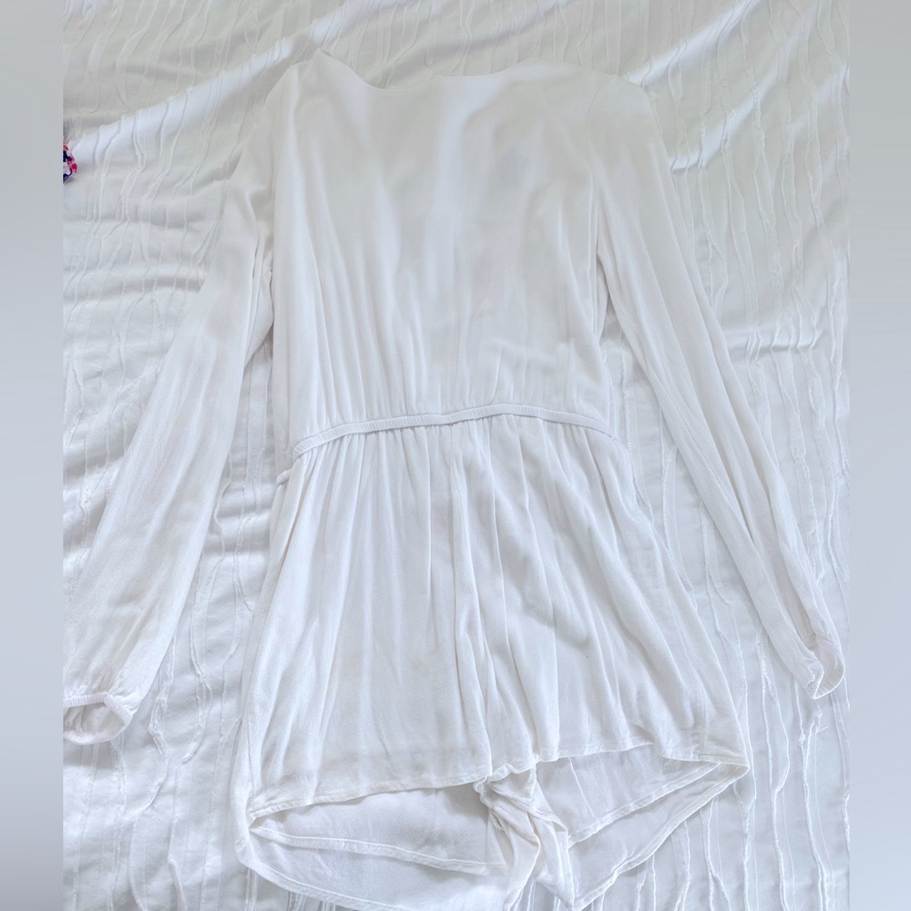 Backless white romper